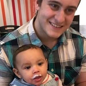 Meet your Posher, Nicholas